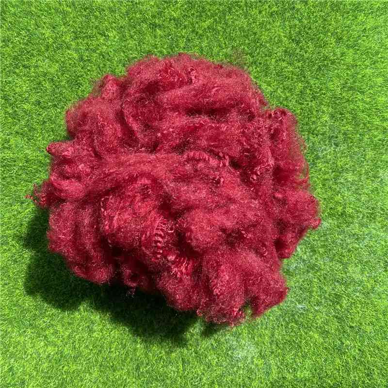 Red Dope Dyed Virgin Bright Polyester Staple Fiber